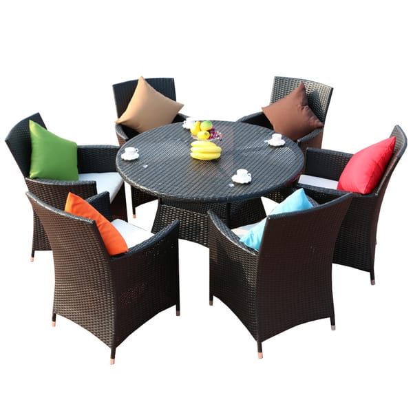 Six-person outdoor table and chair
