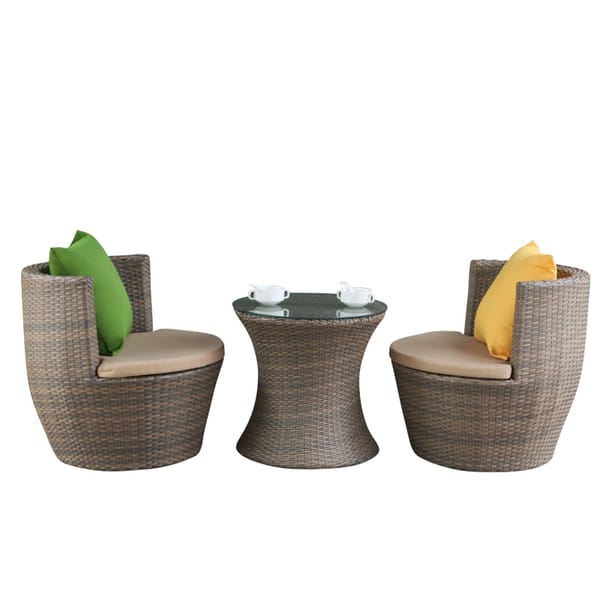 Outdoor leisure table and chair combination