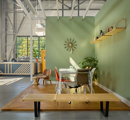 Liangjiu Showroom